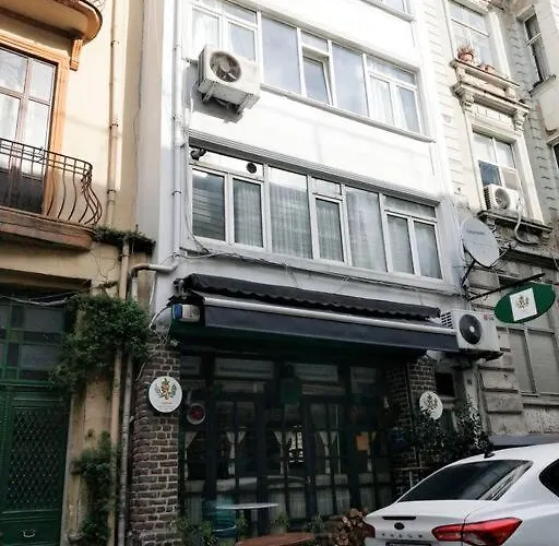 In The Heart Of Taksim *